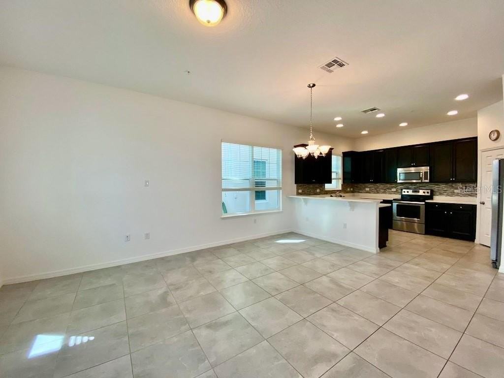 12225 Joshua Tree Trl - Photo 2 of 19