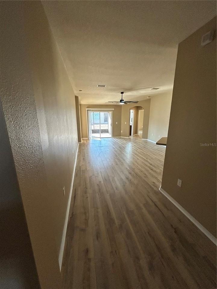 11543 Tangle Creek Blvd - Photo 7 of 24