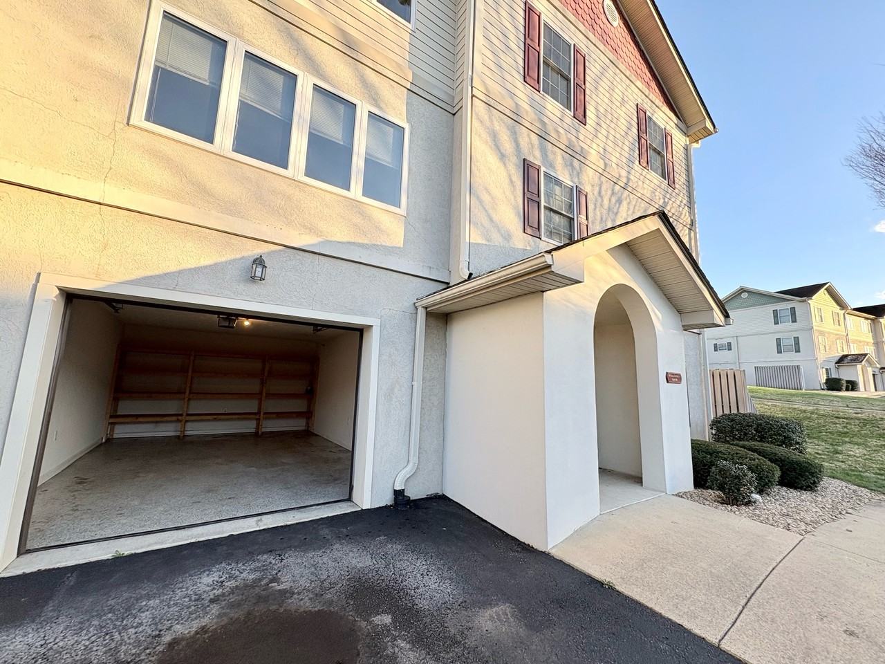 19 Rose Garden Ln #1 - Photo 2 of 17