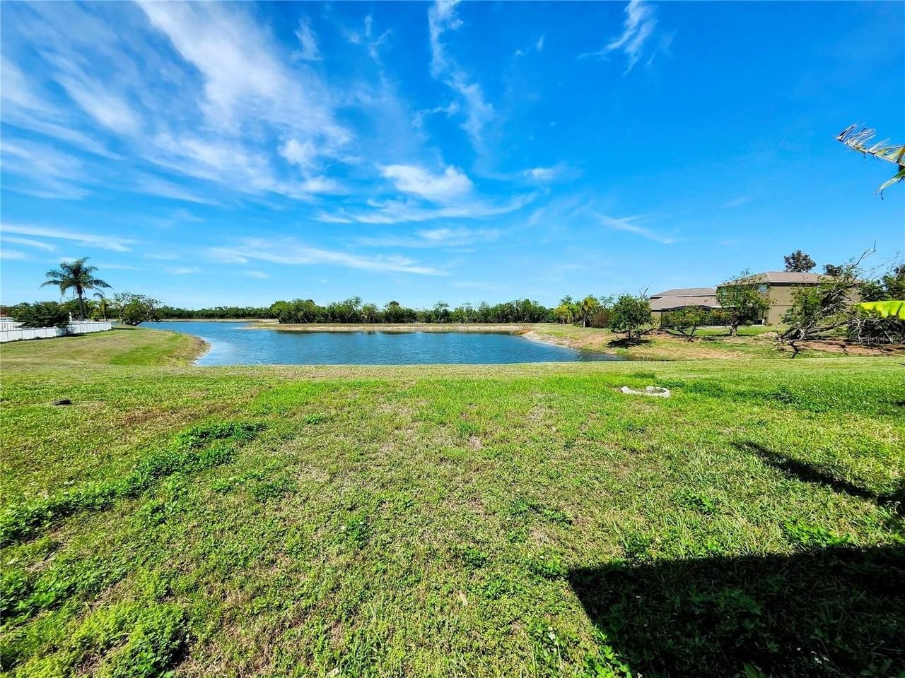 949 Seminole Sky Dr - Photo 2 of 31