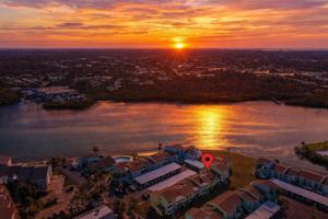 featured image of 1 Windrush Blvd #19