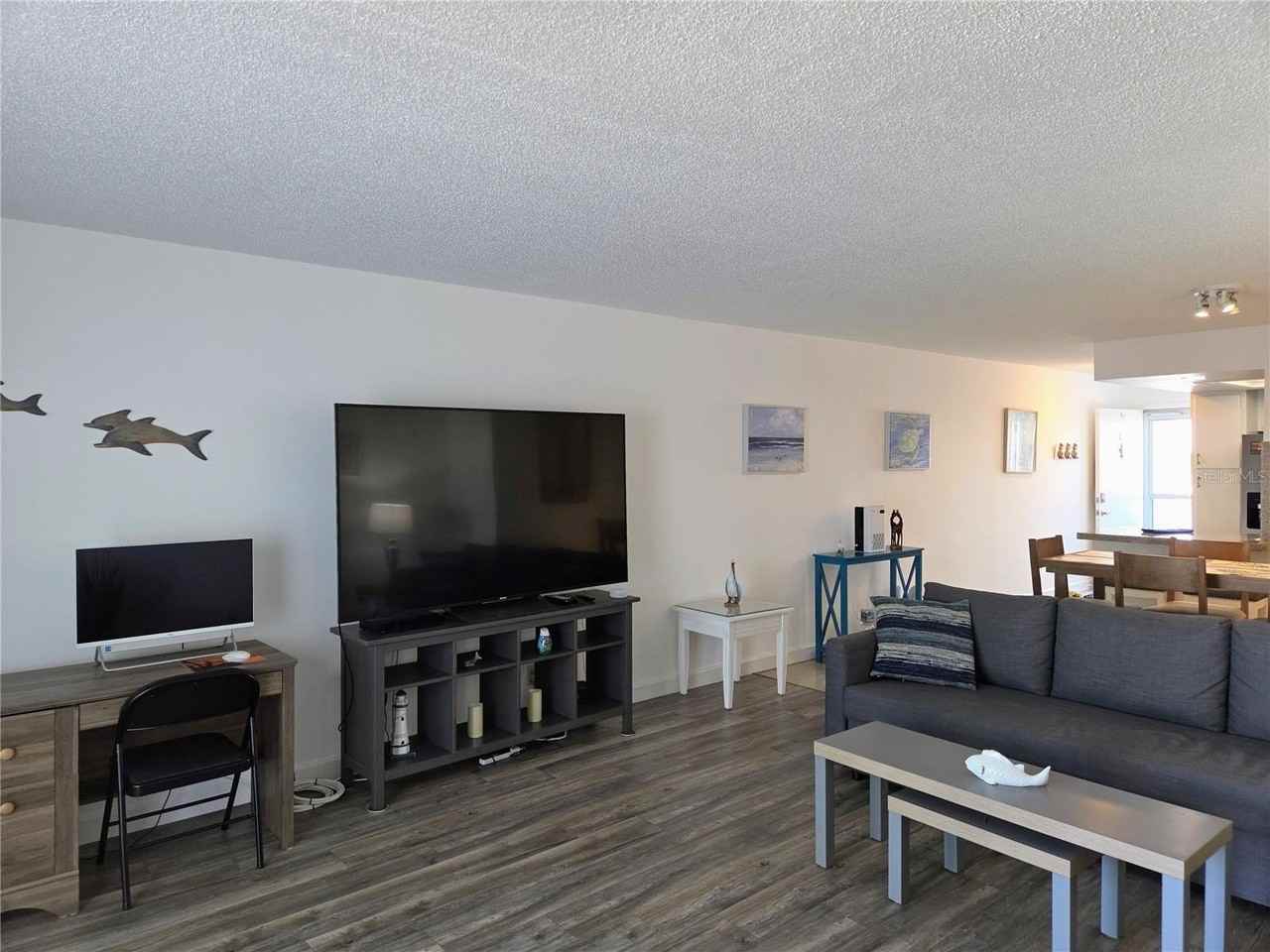 285 107th Ave #505 - Photo 7 of 39