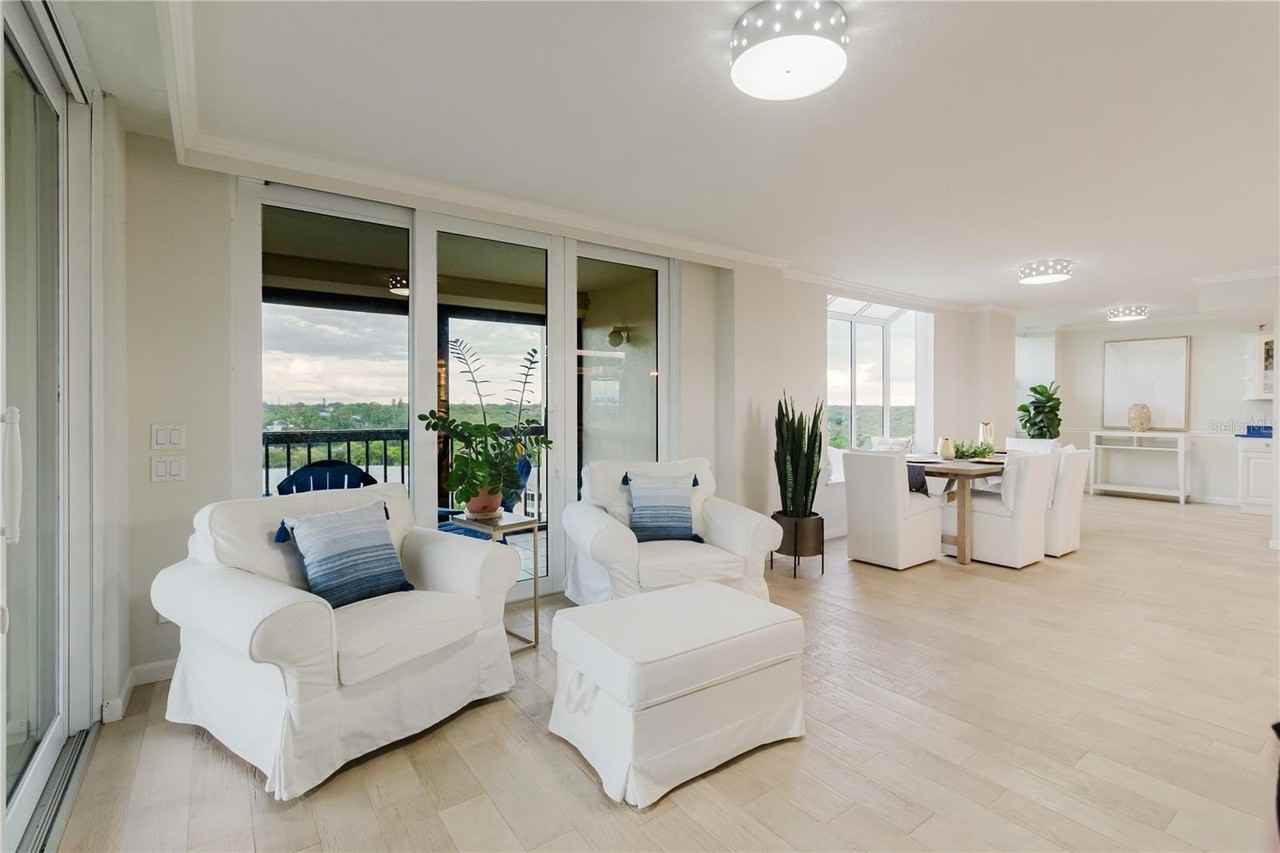 11590 Shipwatch Dr #848 - Photo 3 of 50