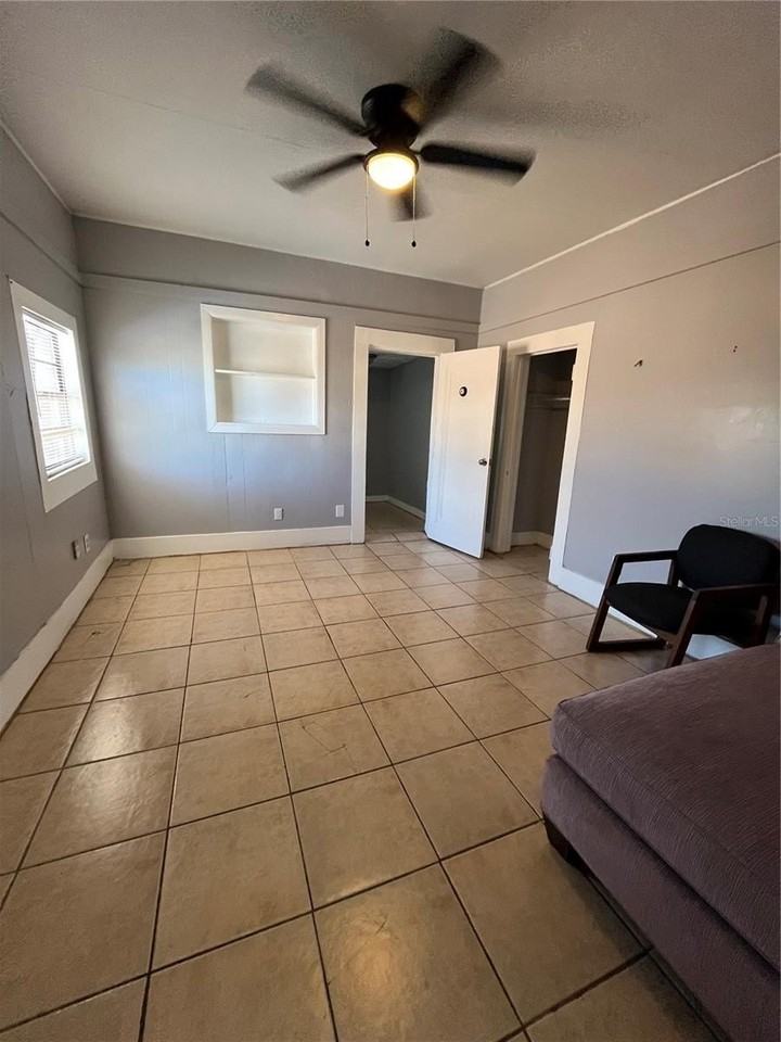 1907 N Morgan St #D - Photo 5 of 7