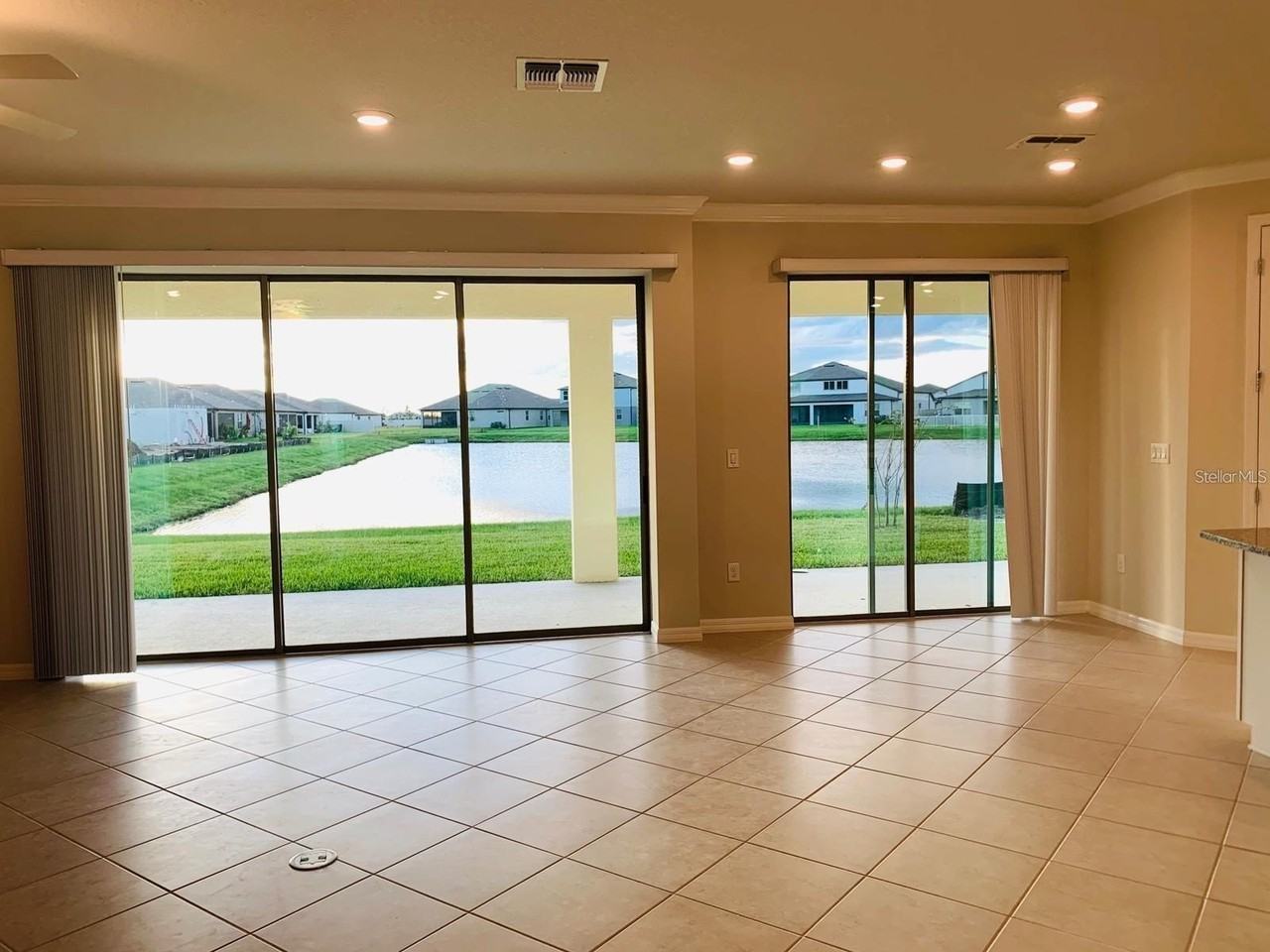 10738 Green Harvest Dr - Photo 5 of 13