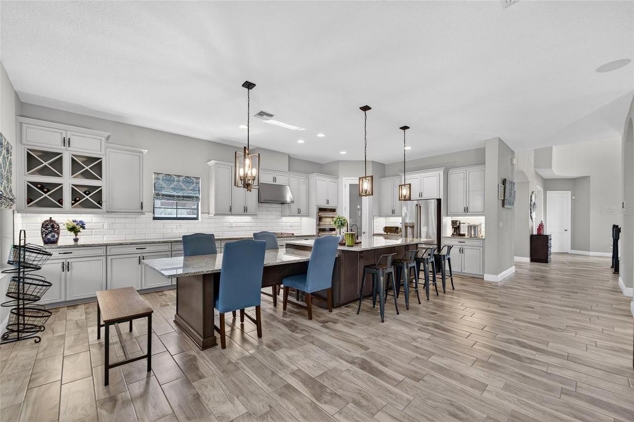 11358 Hawks Fern Dr - Photo 4 of 38