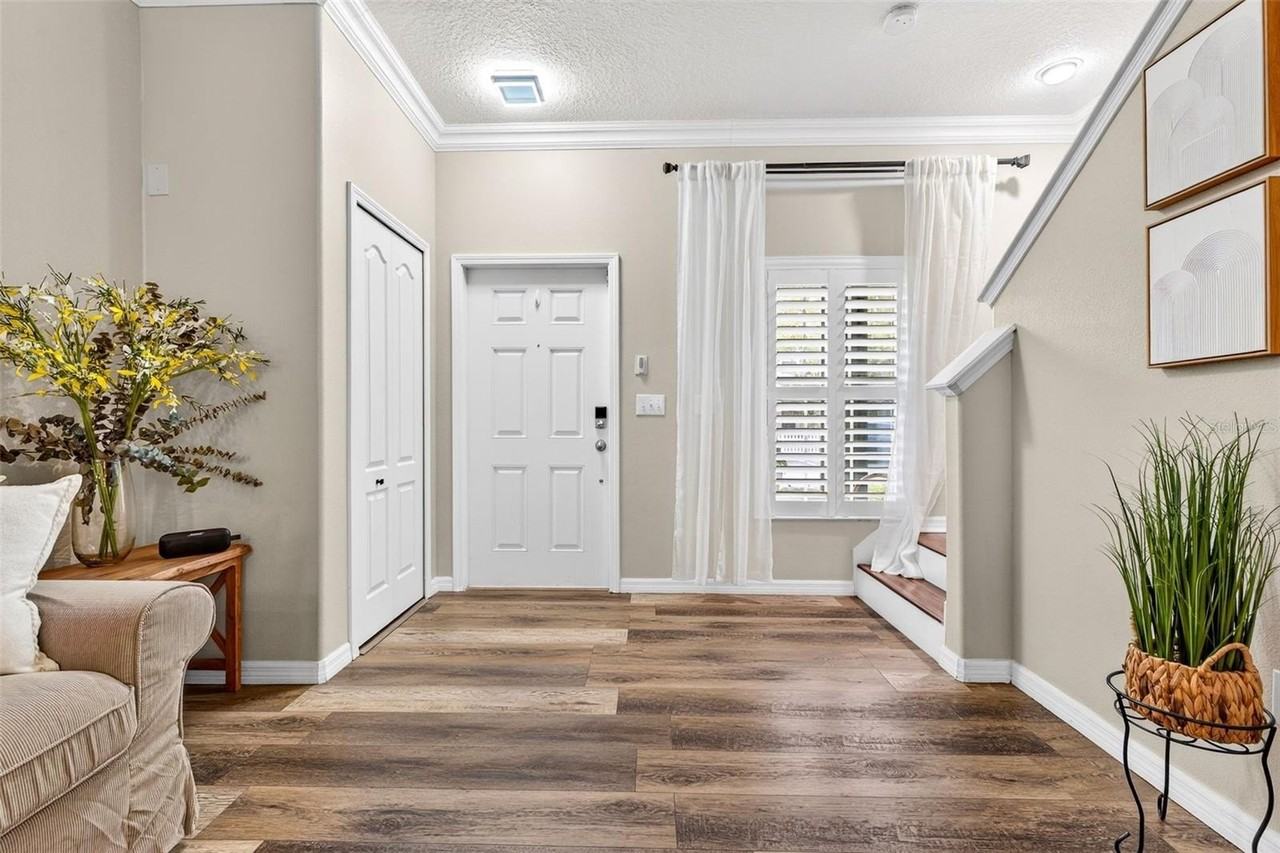 2713 Lantern Hill Ave - Photo 6 of 29