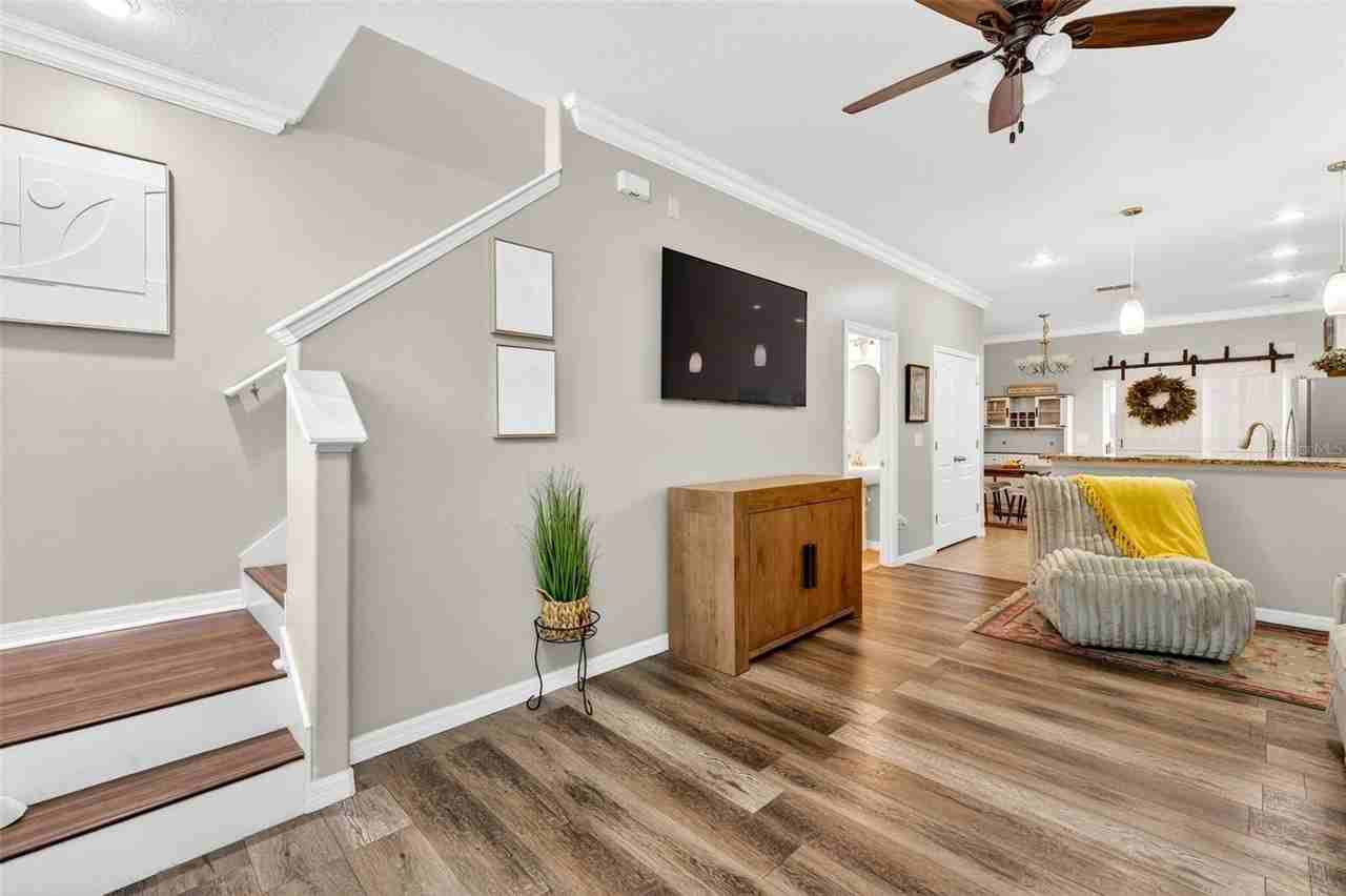 2713 Lantern Hill Ave - Photo 7 of 29