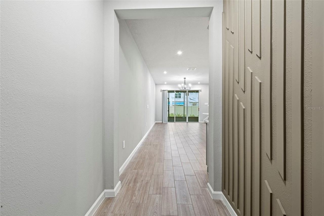 4156 Cloud Hopper Way - Photo 3 of 35