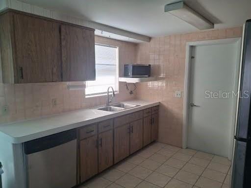 8724 Sabal Way - Photo 7 of 17