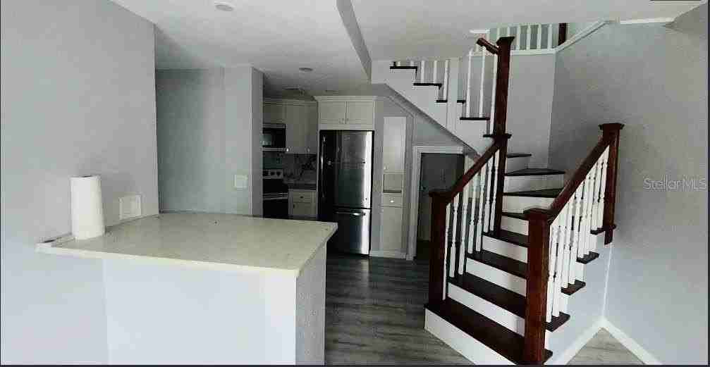 1827 10th St N - Photo 7 of 20