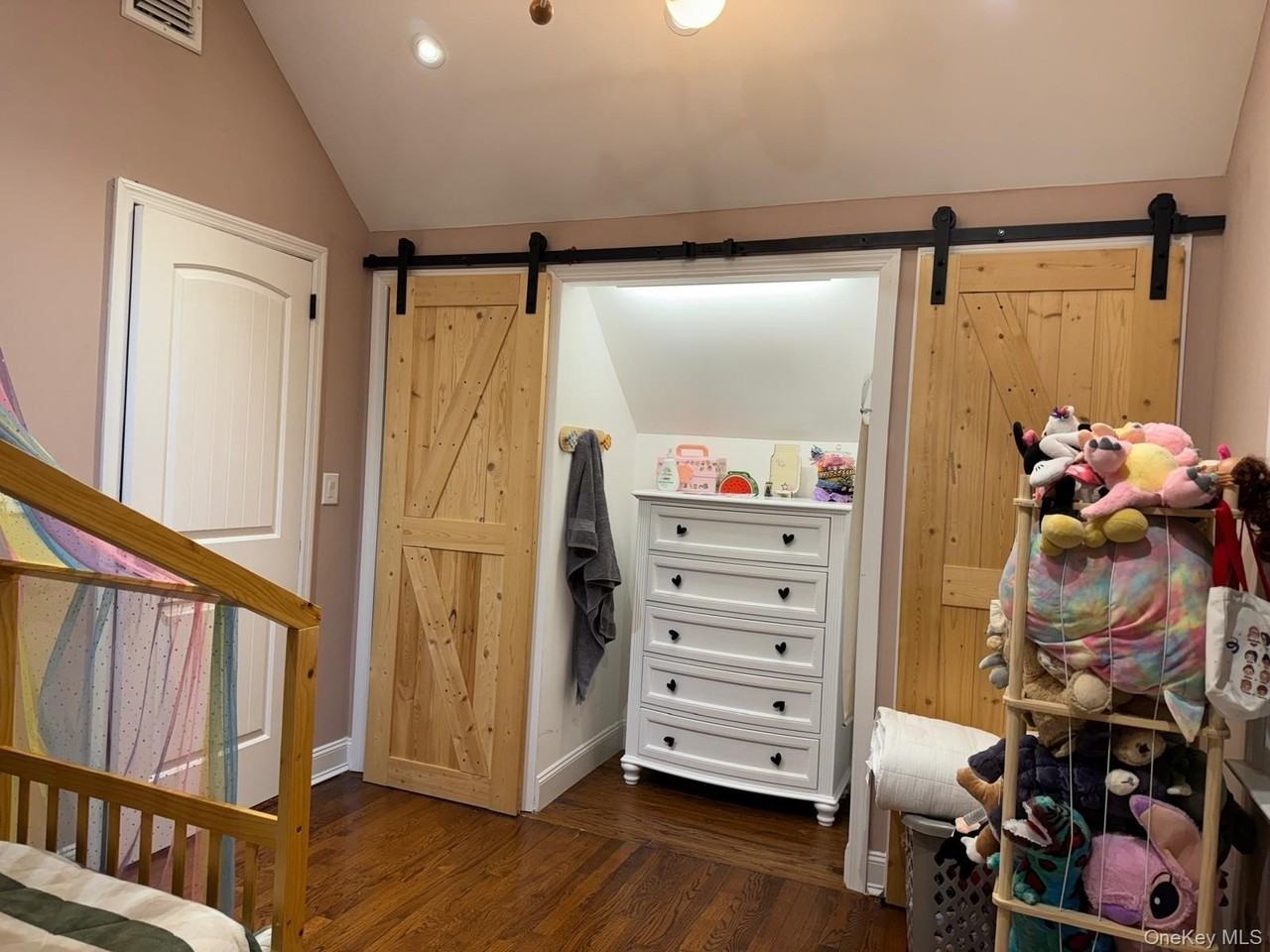 48 Jefferson Rd - Photo 3 of 22