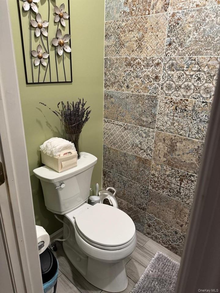 48 Jefferson Rd - Photo 7 of 22