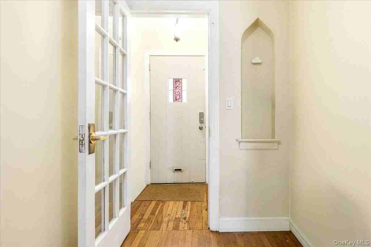 6768 Groton St - Photo 2 of 32