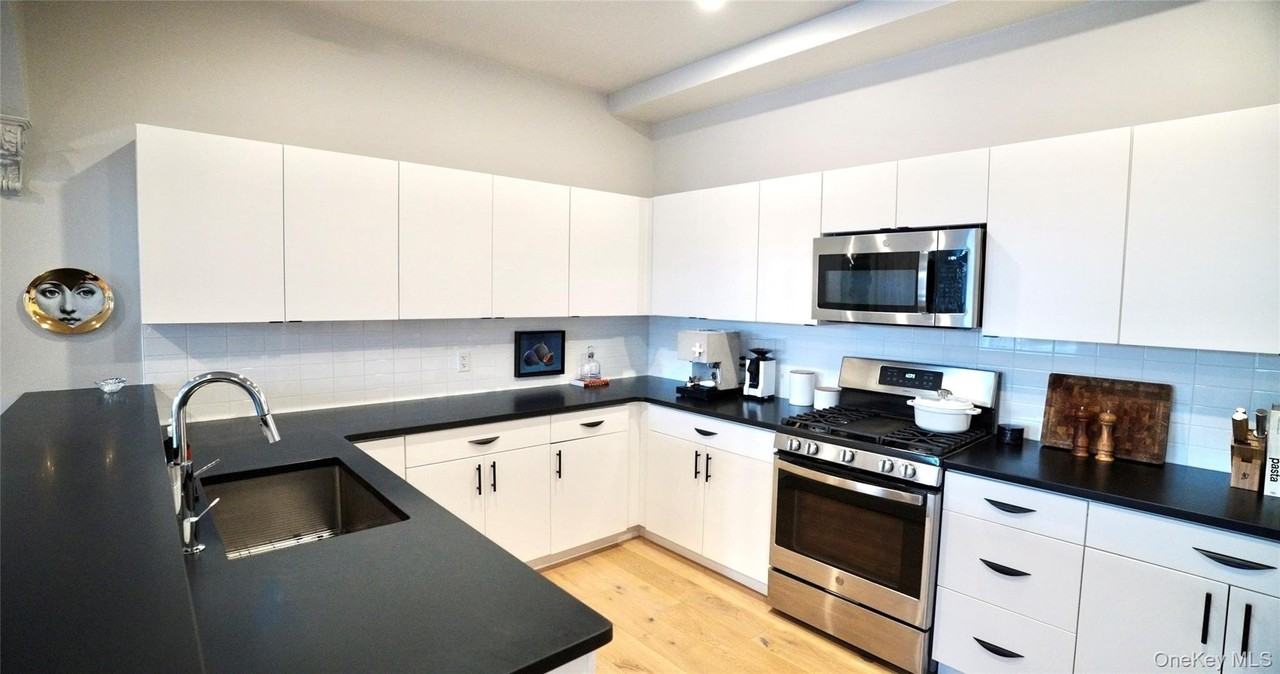 249 Main St Unit 207 - Photo 4 of 10