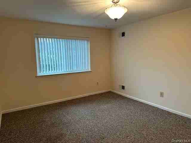 5 Magnolia Ln - Photo 5 of 21