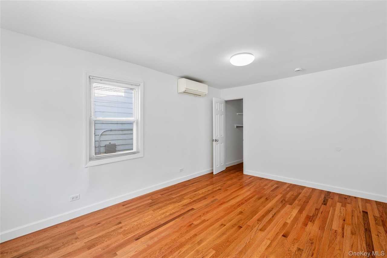 50 Rogers St - Photo 5 of 18