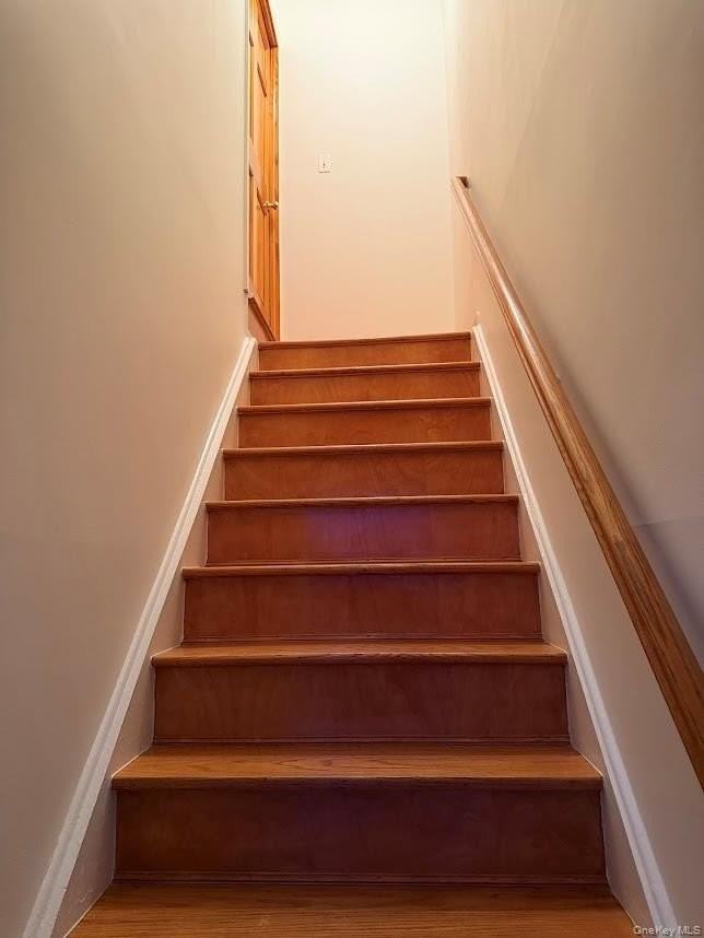 14728 22nd Ave #1A - Photo 3 of 27