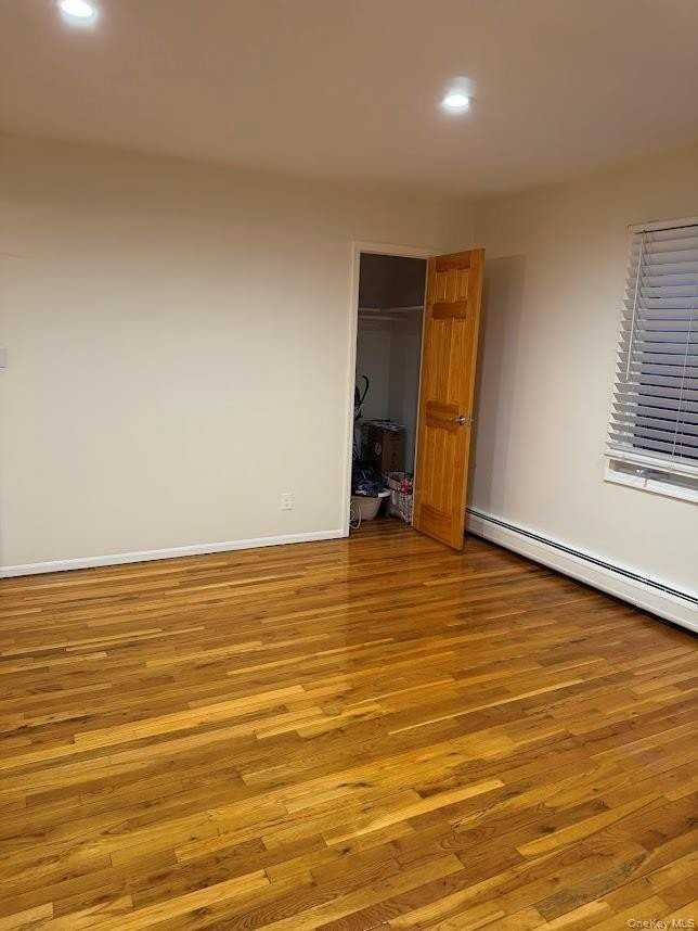 14728 22nd Ave #1A - Photo 4 of 27