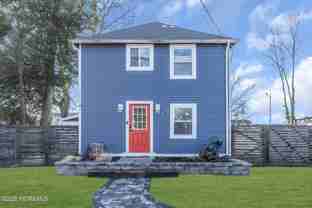 709 17th Ave Unit 1 - Photo 1 of 1