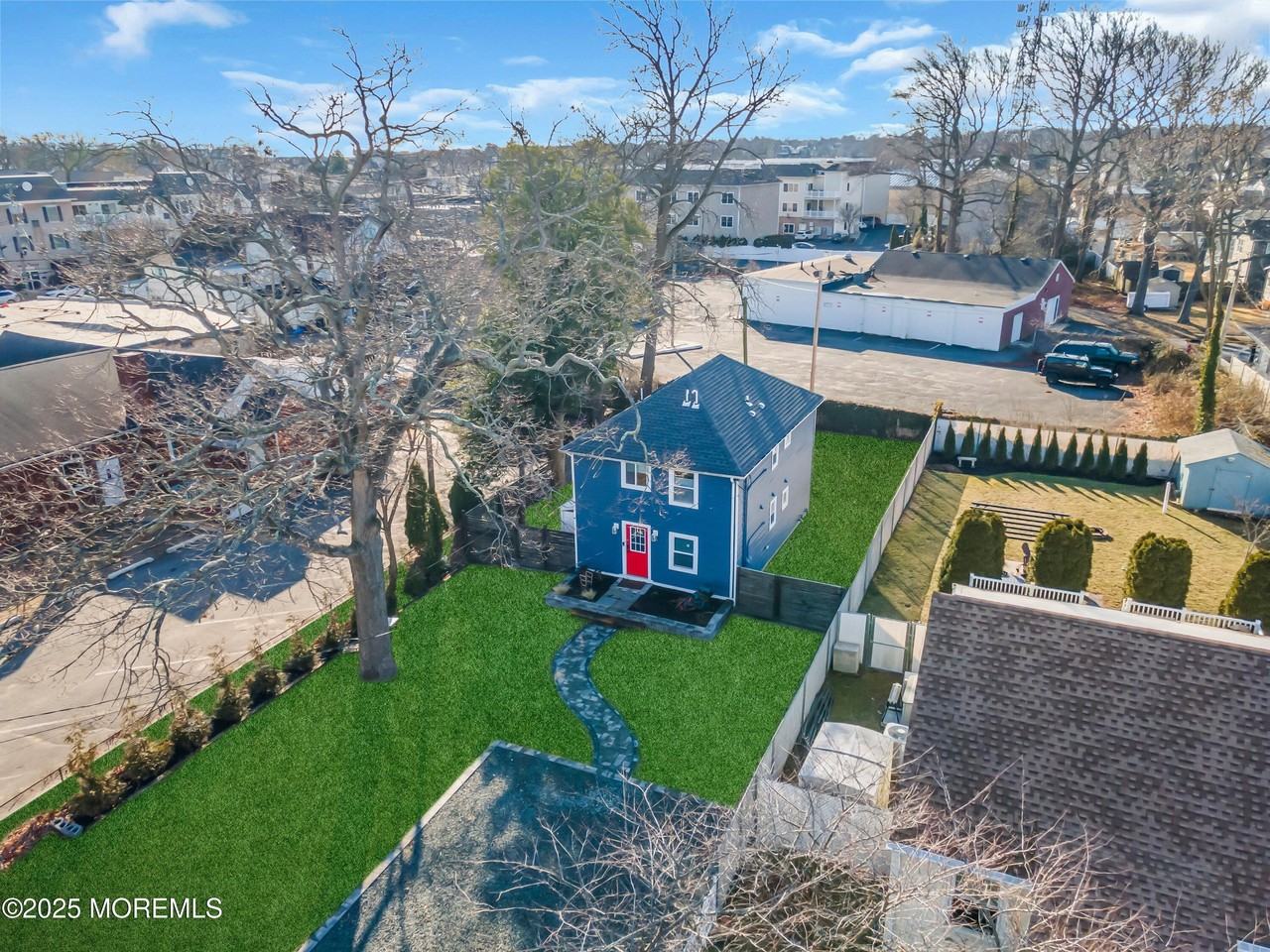 709 17th Ave Unit 1 - Photo 4 of 30