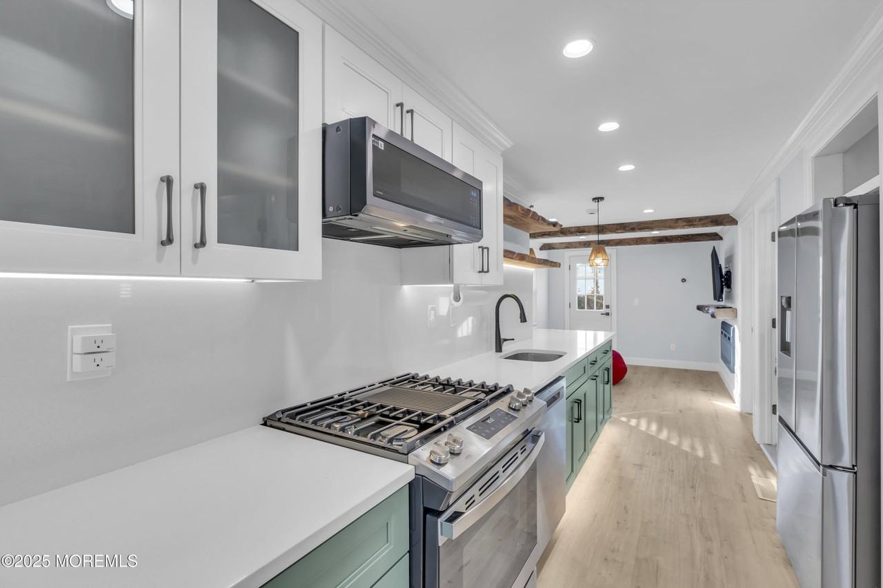 709 17th Ave Unit 1 - Photo 7 of 30