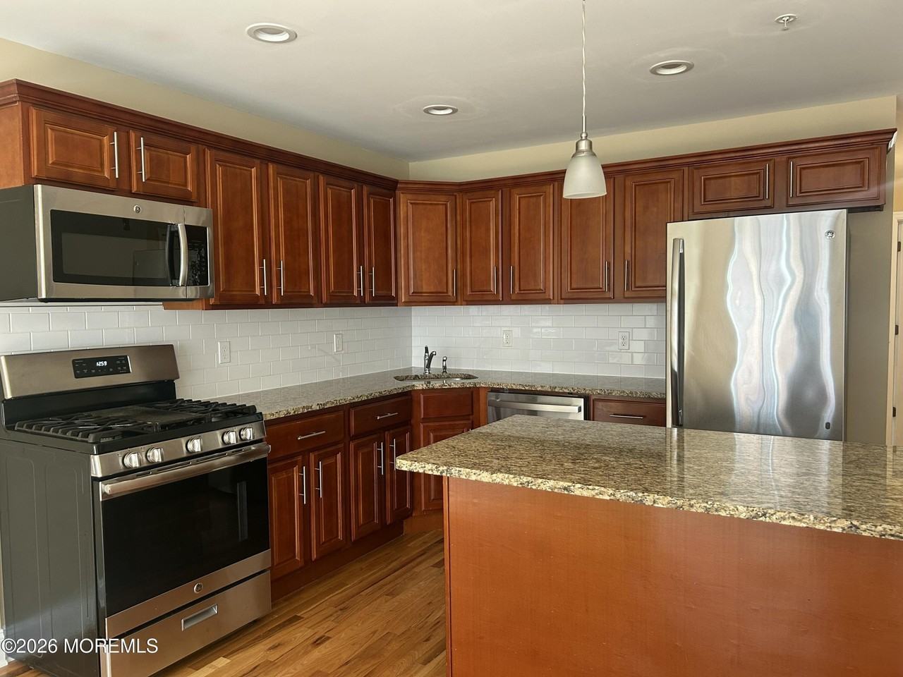 45 Beers St Apt A11 - Photo 3 of 21