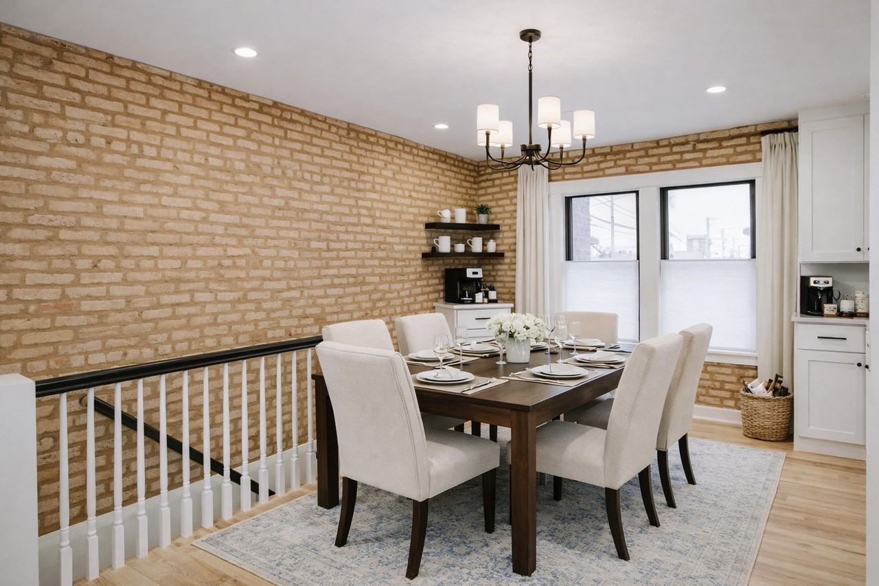 6677 N Oliphant Ave Apt 401 - Photo 5 of 26