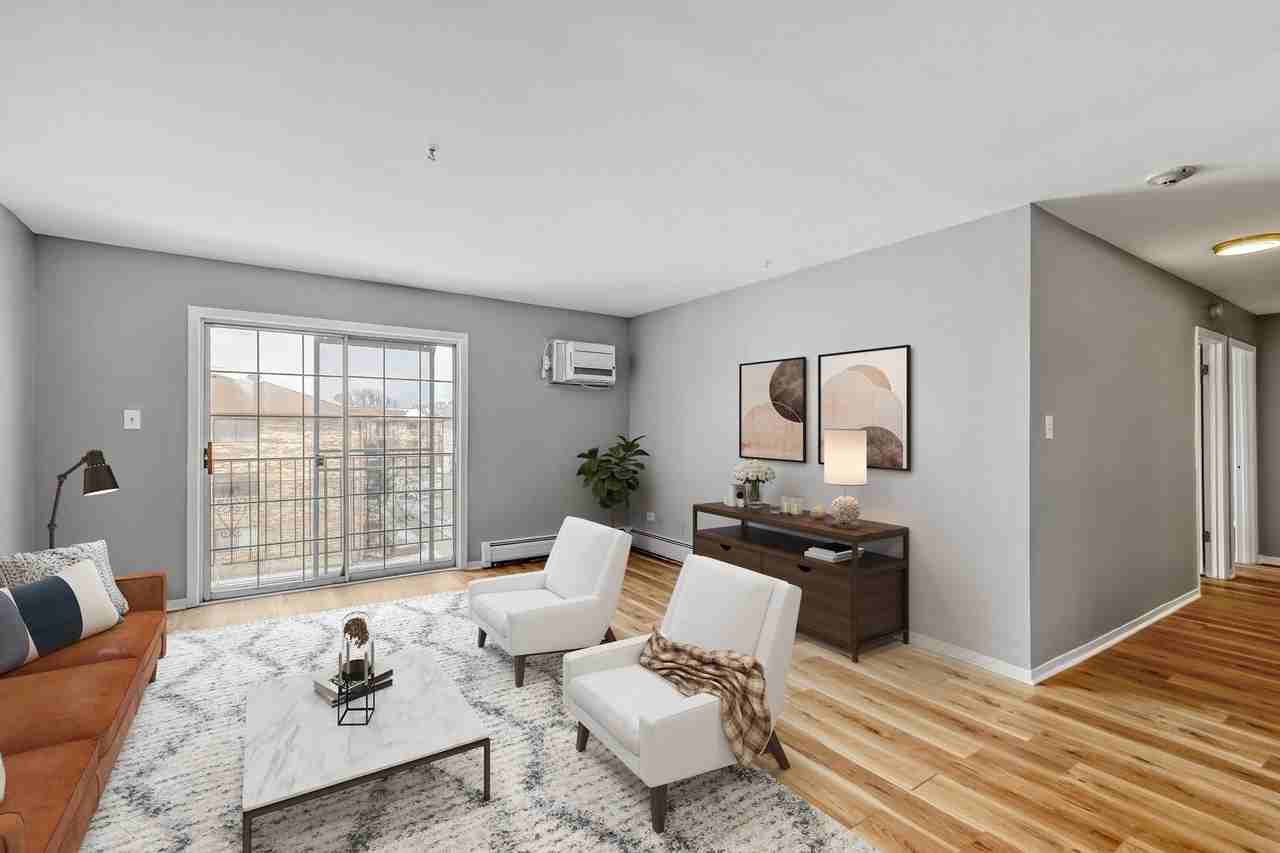 147 W Elk Trl Apt 345 - Photo 2 of 10