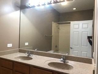 343 E 25th Pl Unit 18b - Photo 6 of 12