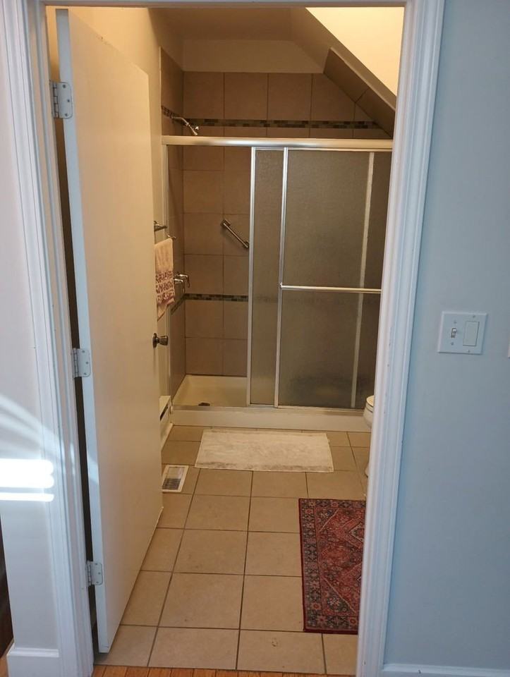 3612 S Emerald Ave Unit 1f - Photo 6 of 8