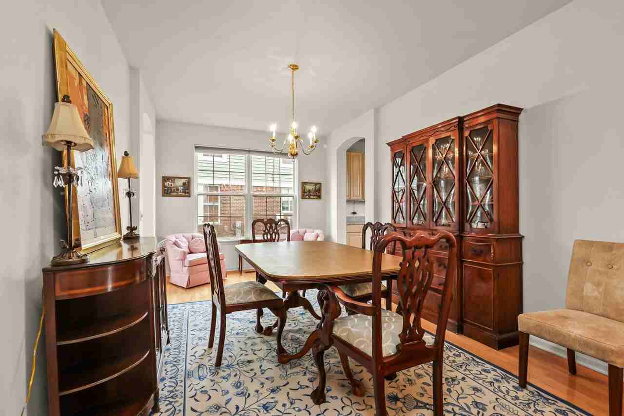 2311 Hazeltime Dr - Photo 6 of 35