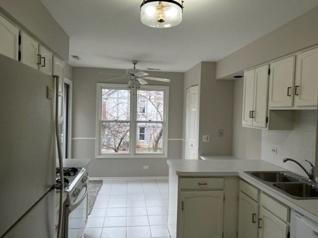 1437 Clairmont Ct Unit 200 - Photo 7 of 30