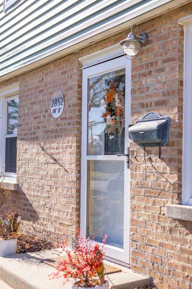 2852 Scott St - Photo 3 of 34