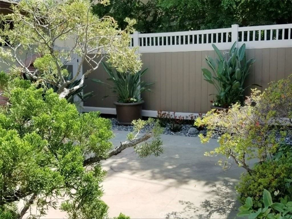 14449 Palmrose Ave #A - Photo 2 of 12