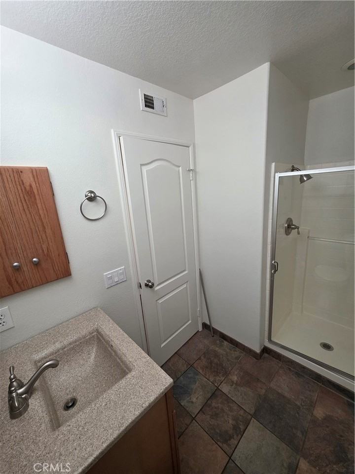 31939 Monique Cir - Photo 7 of 35