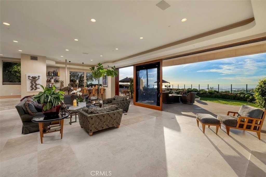 5 Pelican Hill Cir - Photo 6 of 37