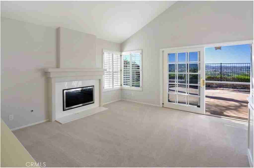 28721 Via Pasatiempo - Photo 6 of 48