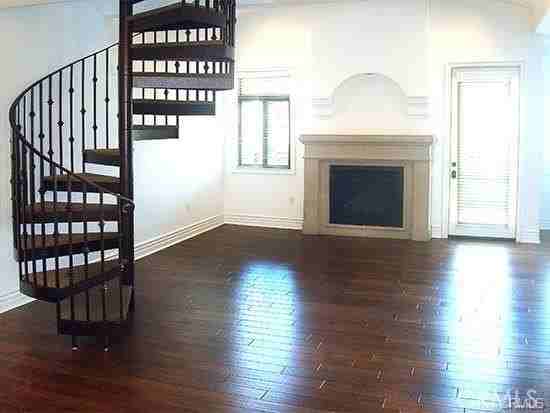 10640 Woodbridge St #PH2 - Photo 3 of 19