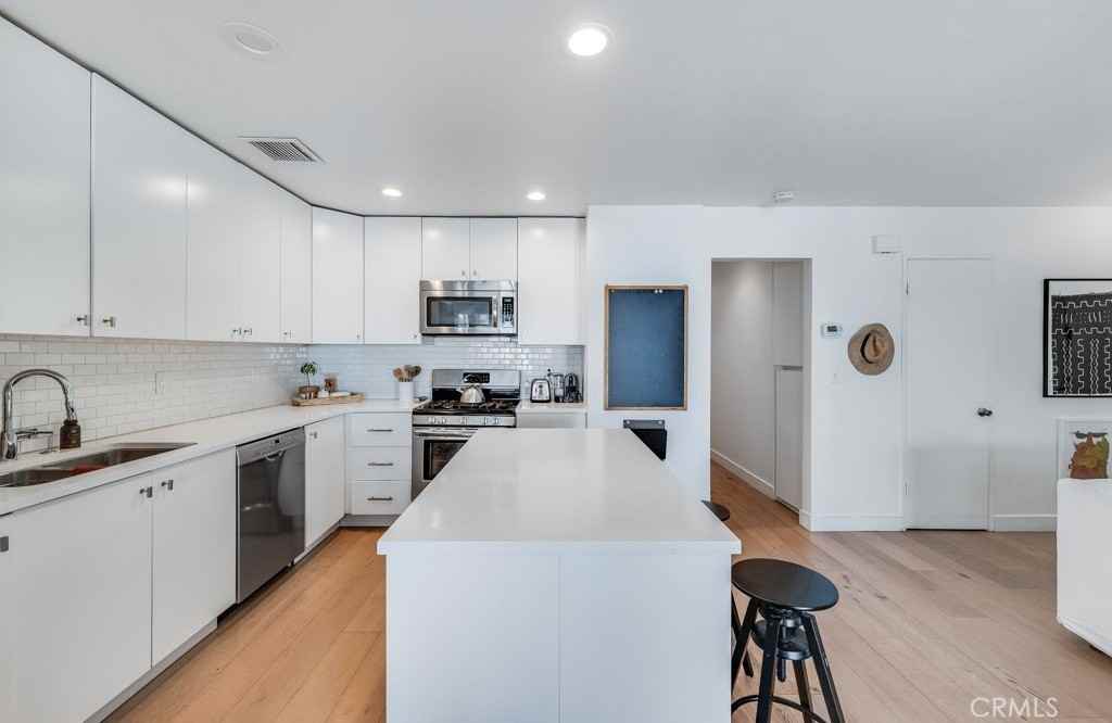 192 Gazania Ct - Photo 5 of 36