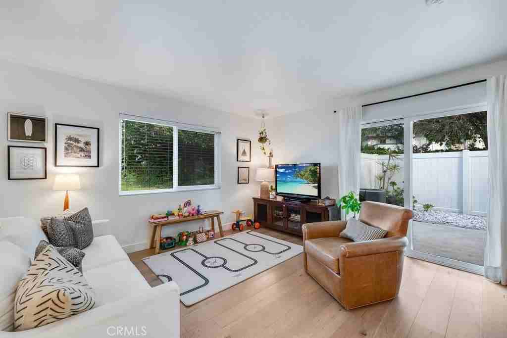 192 Gazania Ct - Photo 7 of 36