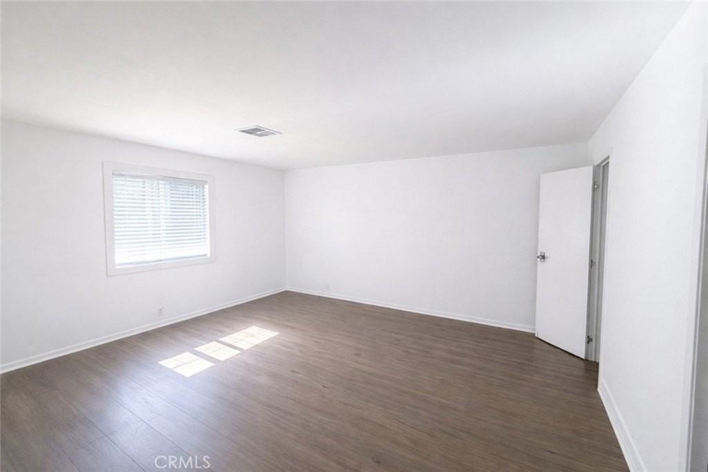 6541 Clear Springs Rd - Photo 3 of 11