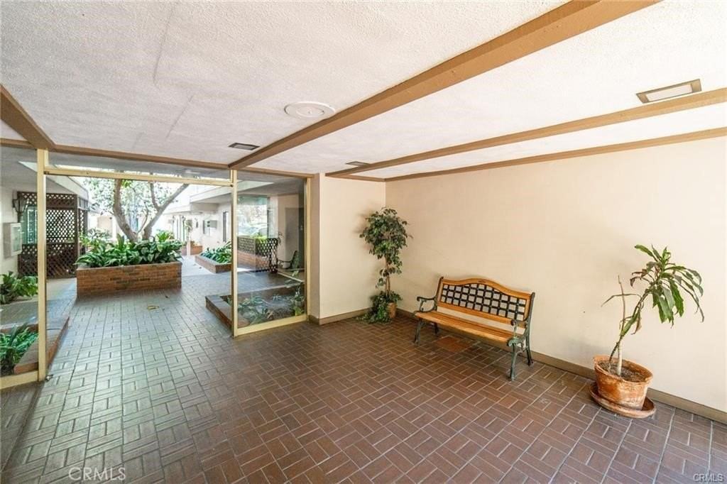 5320 Zelzah Ave #314 - Photo 2 of 24