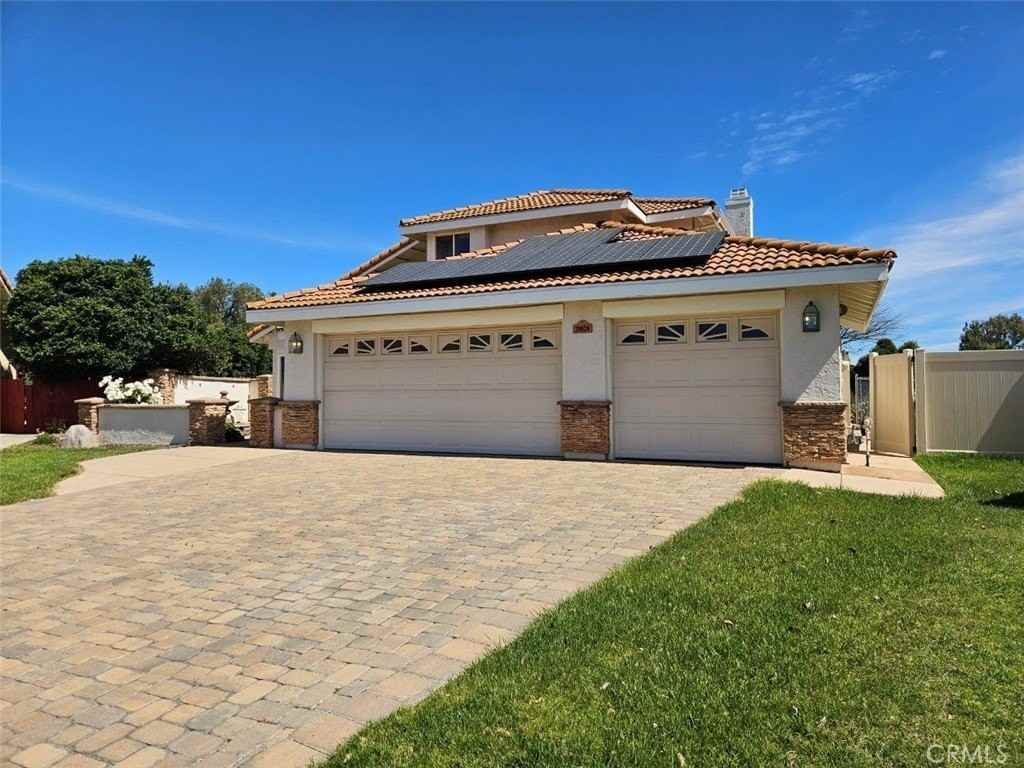 29824 Nightview Cir - Photo 2 of 50