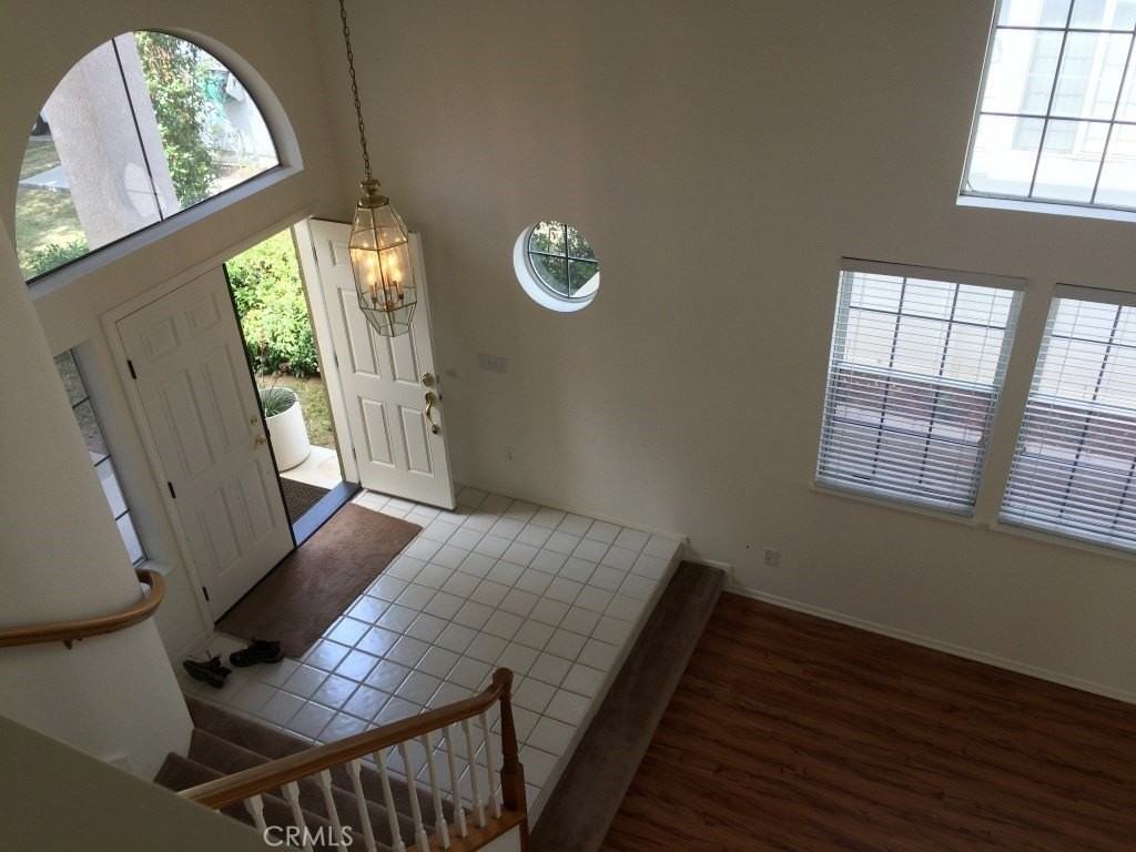 2196 Rancho Hills Dr - Photo 3 of 28