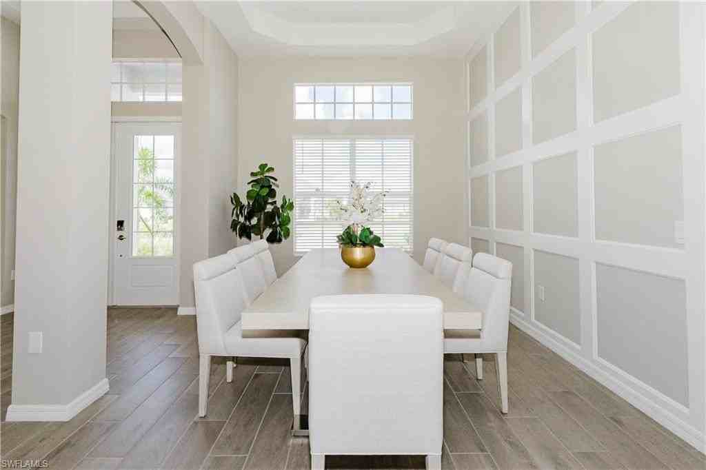 5414 Espada Ct - Photo 3 of 50