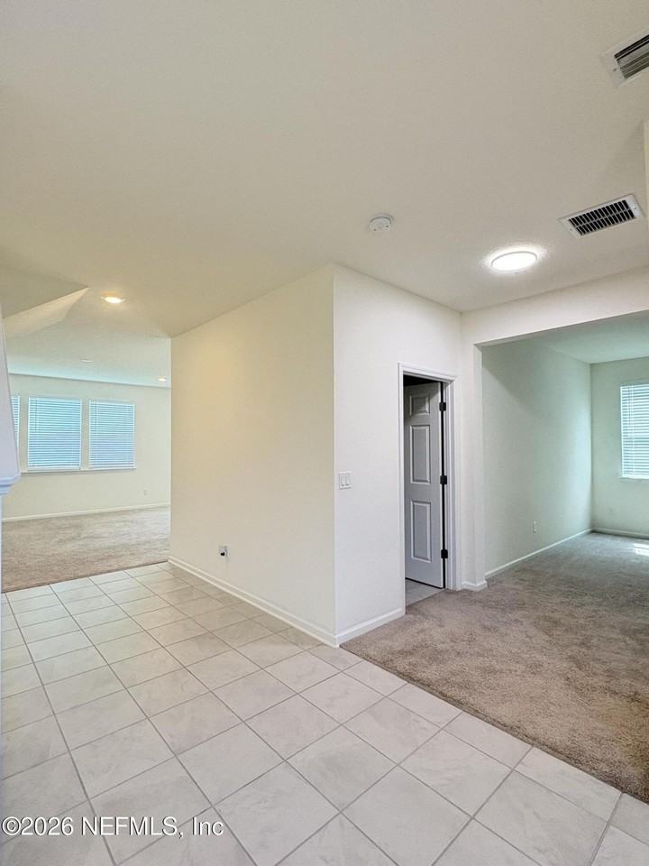 302 Rambling Brook Trl - Photo 4 of 30