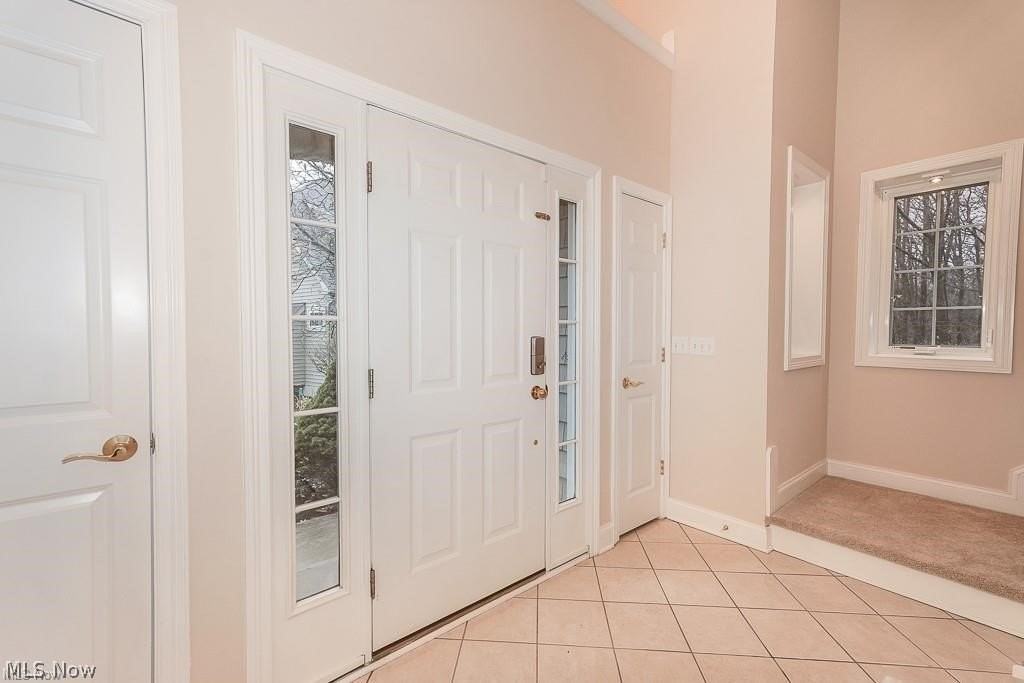 3729 Edgehill Dr - Photo 3 of 28