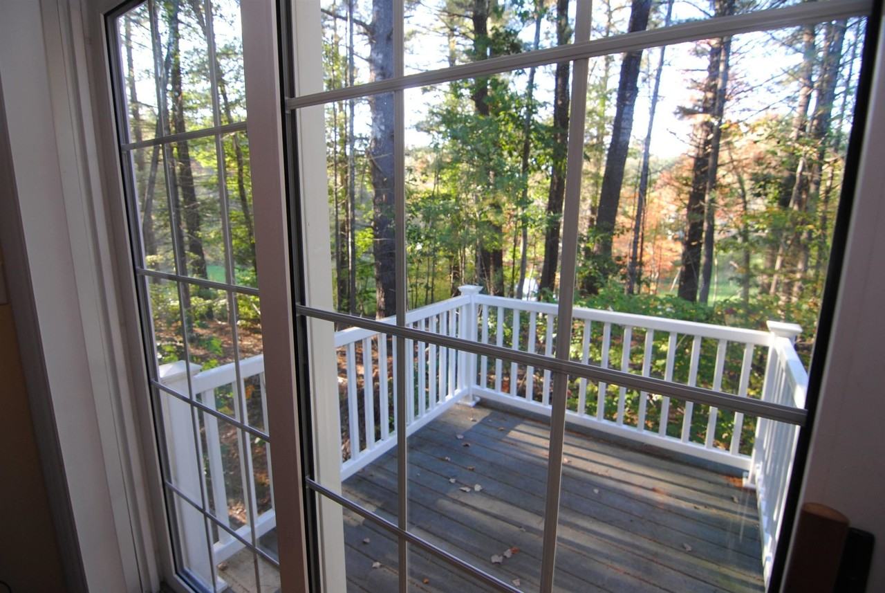 81 Barrington Ave - Photo 5 of 31