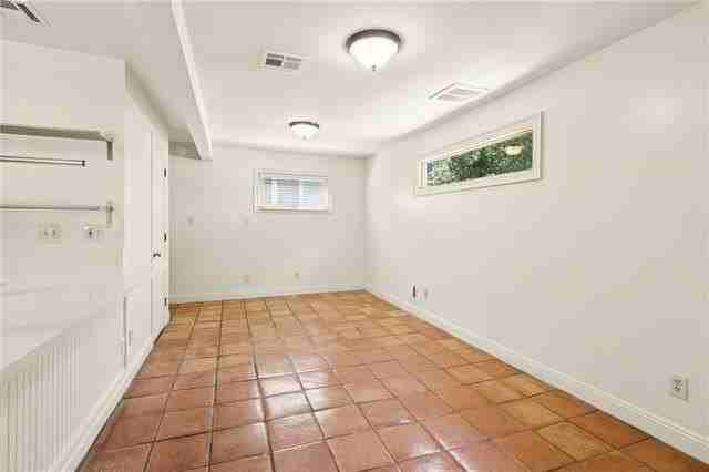 1717 Upperline St - Photo 6 of 12